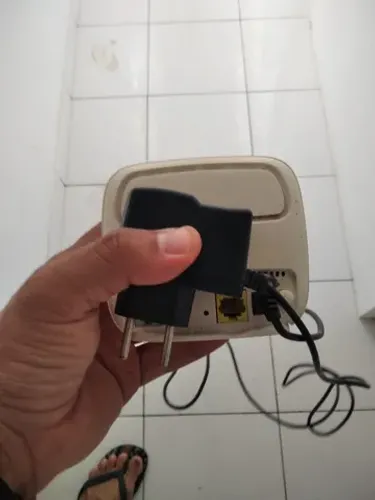 Vendo moldem zte desbloqueado pega qualquer sinal ! 
