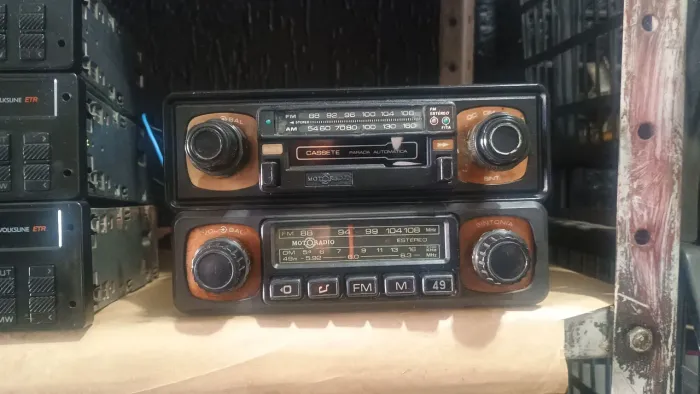 RÁDIO MOTORADIO ORIGINAL COM BLUETOOTH DO OPALA CHEVETTE CORCEL CARAVAN