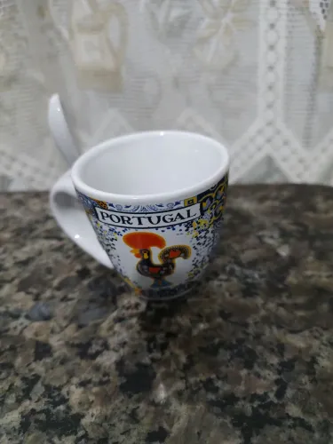 Caneca de cerâmica Portuguesa