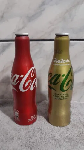 Garrafas De Alumínio Coca-Cola - Pra Colecionadores (2 Unidades/Vazias/Envio Pela OLX Pay)