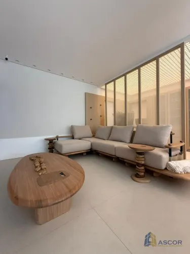 Apartamento Alto Padrão com 3 Suítes, Sacada Gourmet em Jurerê Florianópolis