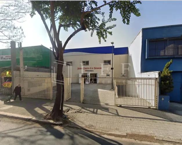 Imóvel comercial com renda no Cambuci