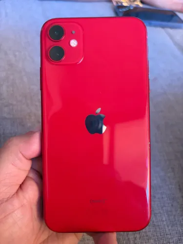 iPhone 11 red 64gb