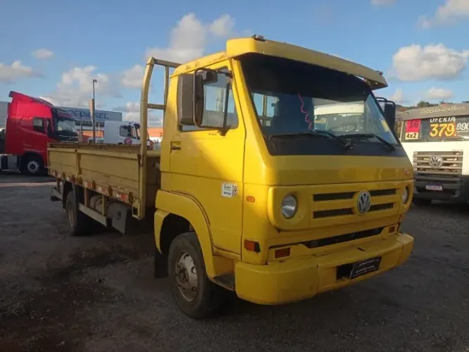 Caminhão Volkswagen 9-150 Delivery - 2011