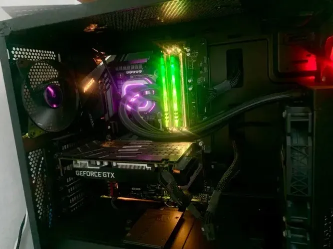 PC GAMER I5 9600KF | PLACA MÃE AORUS Z390 | GTX 1660 | MEMORIA FURY DDR4 32GB