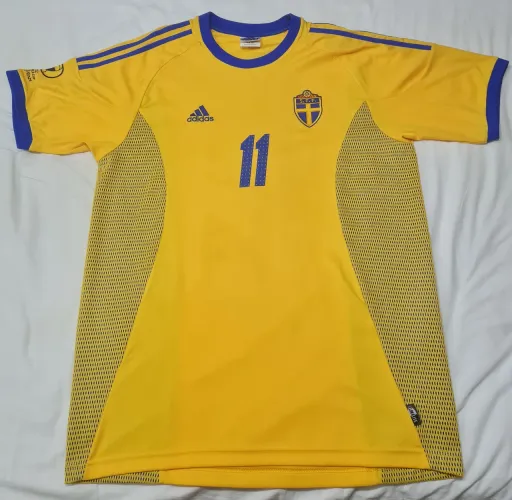 Camisa Suécia #11 LARSSON - Copa 2002