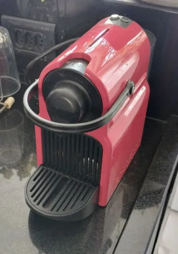 Cafeteira Nespresso capsulas