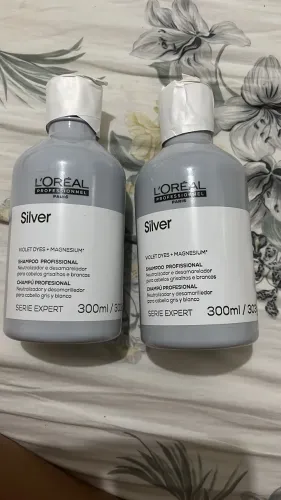 2 Shampoo L´Oréal Magnesium Silver 300ml