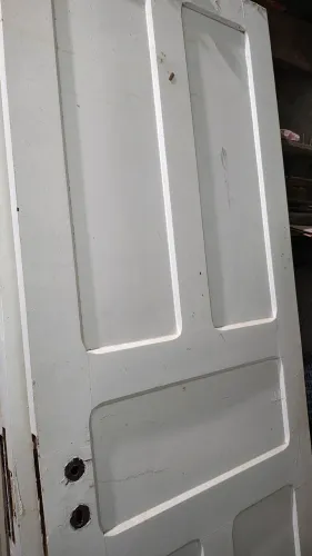 Porta de Madeira Canela preta 