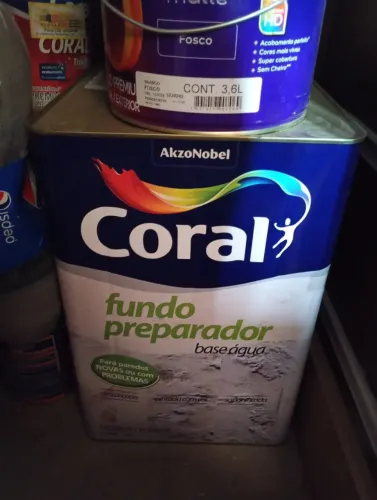 Fundo Preparador de Paredes Coral 18 litros e 3,6 litros