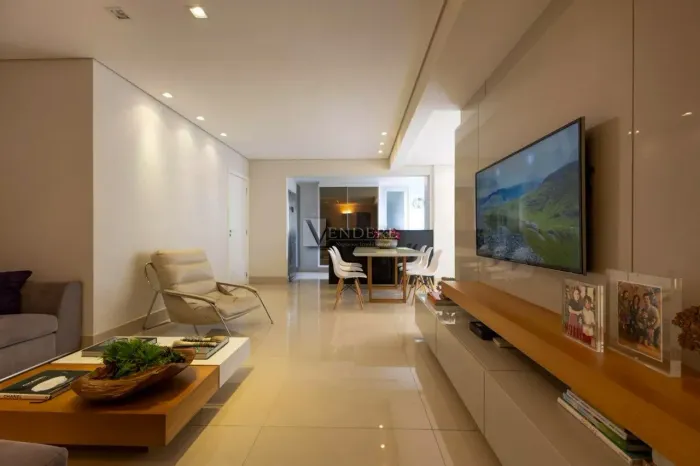 Apartamento à venda no condomínio Metrópole
