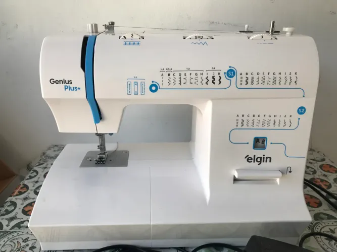 Máquina de Costura
