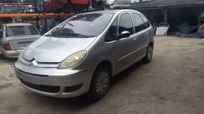 Sucata Para Retirada De Peças Xsara Picasso 2.0 2008 Automático Prata Completo