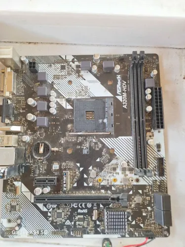 A320M ASROCK PLACA MAE