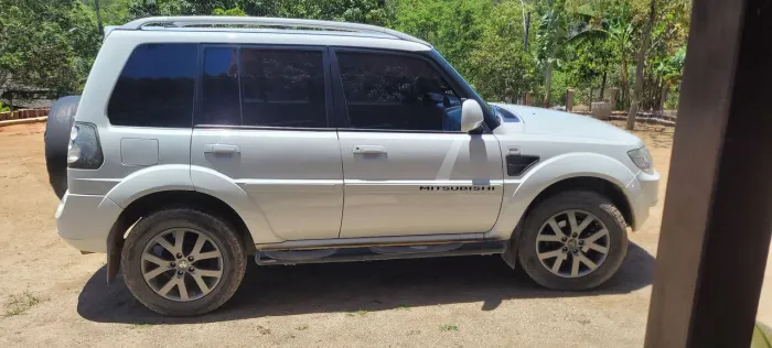 Mitsubishi Pajero TR4 2.0 Flex 16V 4X2 Aut. 2013
