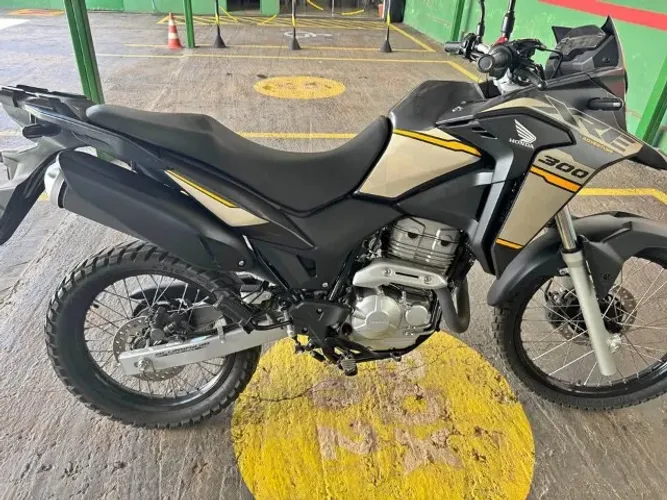XRE 300 RALLY (PARCELO COM ENTRADA A PARTIR DE 3 MIL EM ITABAIANA)