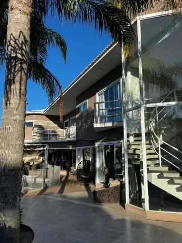 Casa em condomínio à venda, 4 quartos, 3 suítes, Pontinha - Araruama/RJ