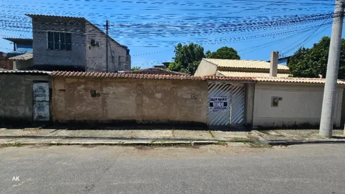 Vendo casa linear, independente, 02 quartos. Bairro: Botafogo, Nova Iguaçu/RJ