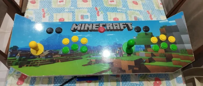 Fliperama para duas pessoas