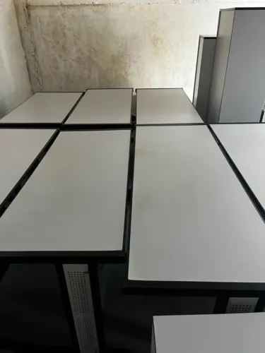 Mesa de Escritório : 150x70x75 cm