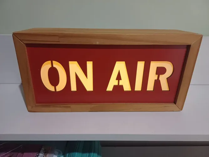 Luminária On Air - Iluminação Criativa