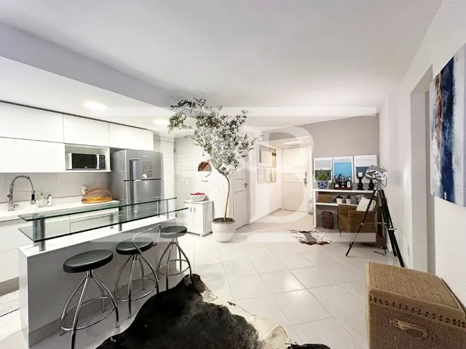 Apartamento com 2 dormitórios para alugar, 99 m² por R$ 13.940,30/mês - Leblon - Rio de Ja