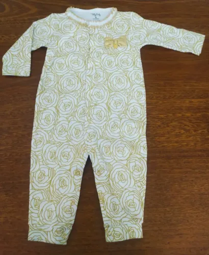 Macacão Dourado Para Bebê - Tamanho G