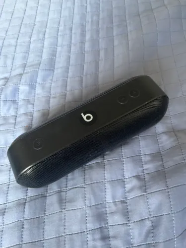 Caixa de Som - Beats Pill +