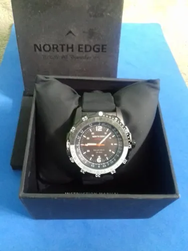 Relógio Esportivo North Edge EVOQUE 2 - Energia Solar - Novo