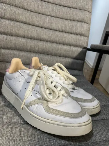 Tênis Adidas Original 38