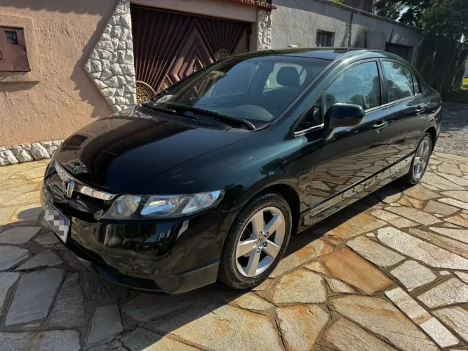 Honda Civic Sedan LXS 1.8/1.8 Flex 16V Aut. 4P 2008