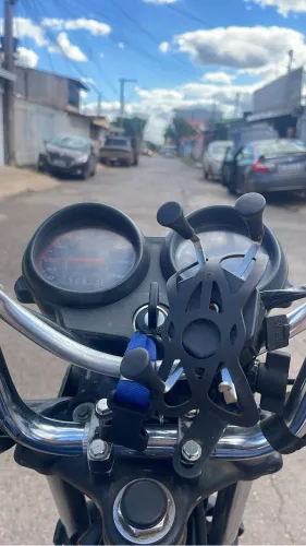 Vendo 125 no meu nm tem multa4 mil só chama quem tiver interessado 