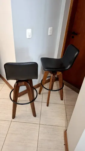 Banquetes altas assento estofado e giratório