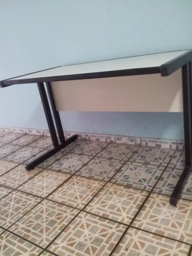 Mesa De Escritório
