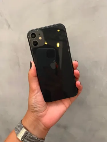 iPhone 11