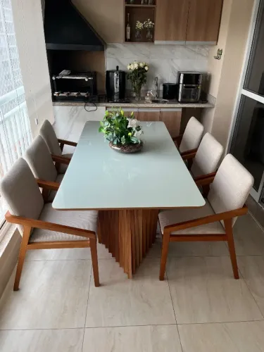 Mesa 6 cadeiras