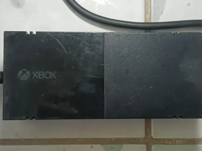 Fonte original xbox one fat