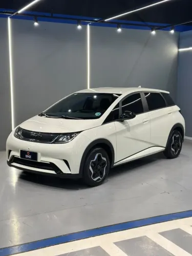 BYD Dolphin EV (Elétrico) 2024