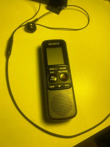 Gravador digital sony LCD px240