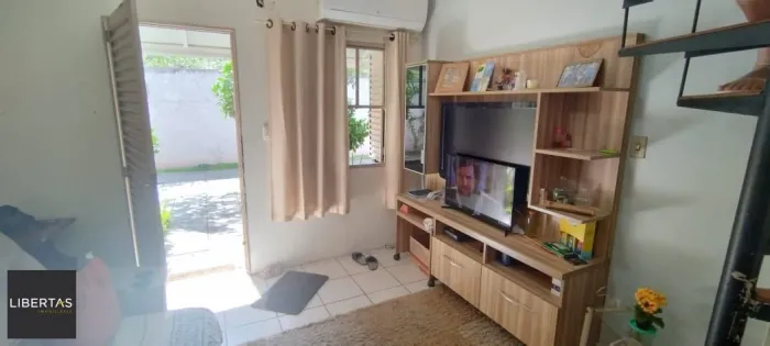 Casa em Condomínio 2 dormitórios à venda Guarujá Porto Alegre/RS