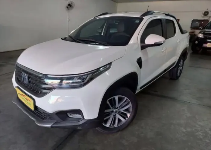 Fiat Strada Volcano 1.3 Flex 8V CD Aut. 2025