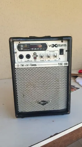 Caixa amplificada voxtorm 15w