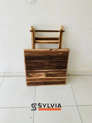 Mesa dobrável sem verniz