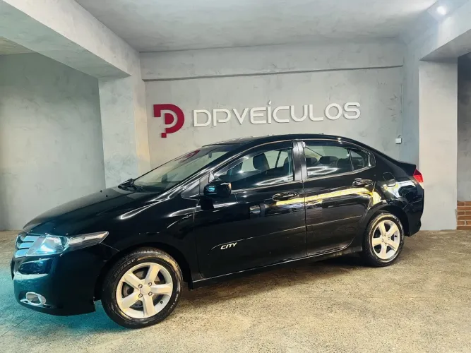 Honda City Sedan LX 1.5 Flex 16V 4P Mec. 2010