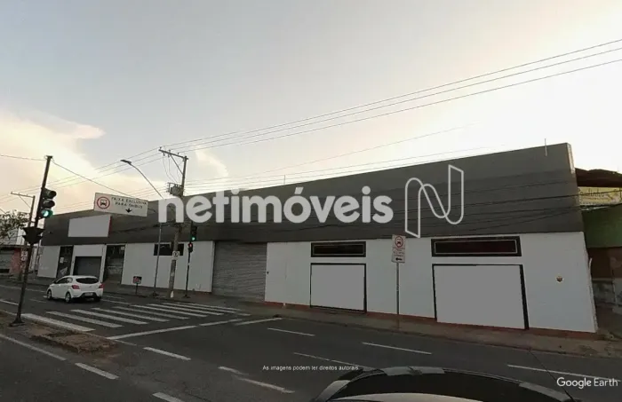 Loja de alto padrão à venda na Avenida Dom Pedro II