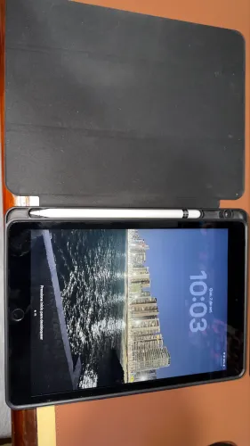 iPad 8 128Gb Cinza Espacial + Apple Pencil Primeira Geração
