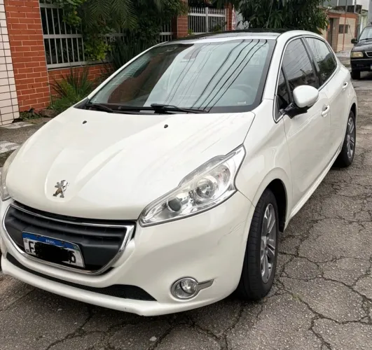 Peugeot 208 Griffe 1.6 Flex 16V 5P Mec. 2015
