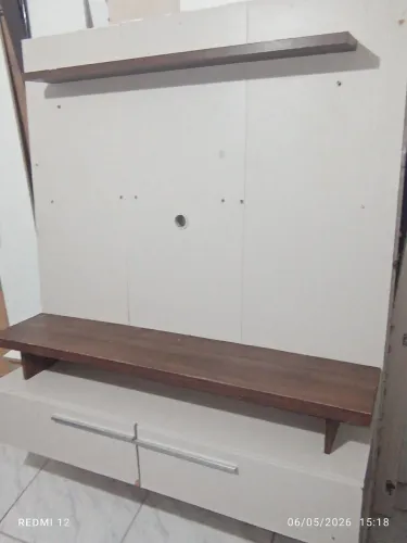 Vendo um lindo painel para TV 