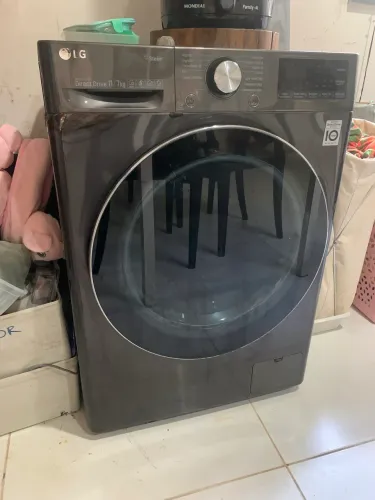 Lava e seca LG INVERTER 11 kg com Nota fiscal