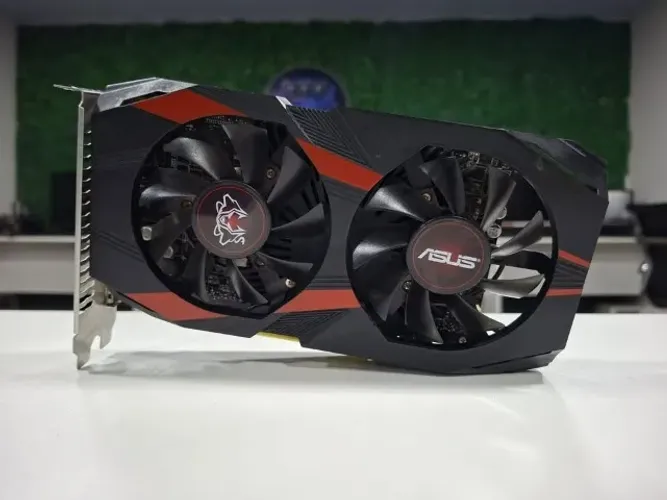 Placa de vídeo GTX 1050 Ti 4GB ASUS funcionando tudo